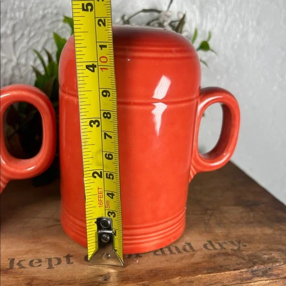 Fiesta Persimmon 1989 Salt & Pepper Shaker Set Homer Laughlin HLC USA Fiestaware - Picture 12 of 12